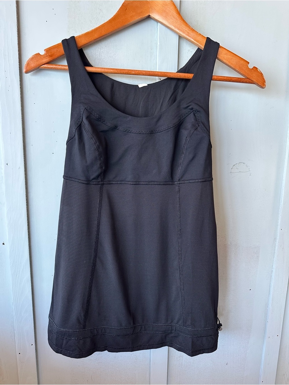 lululemon athletica Black Scoop Neck Tank Top - Picture 8 of 11